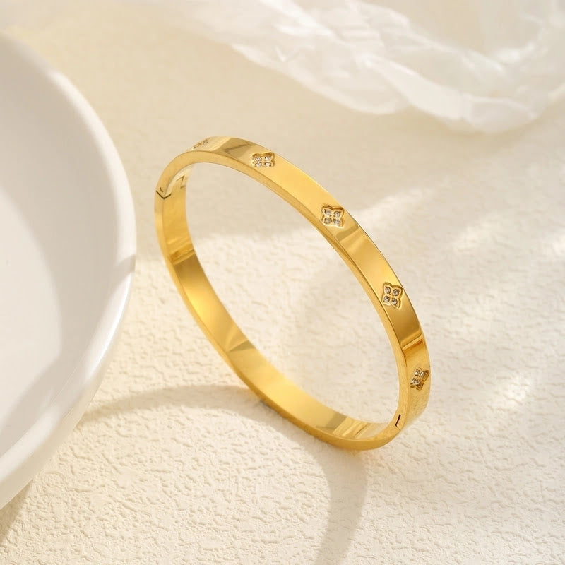 Elysian Arc Bangle