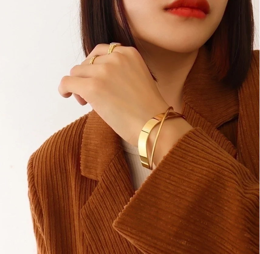 The Axis Crossover Cuff