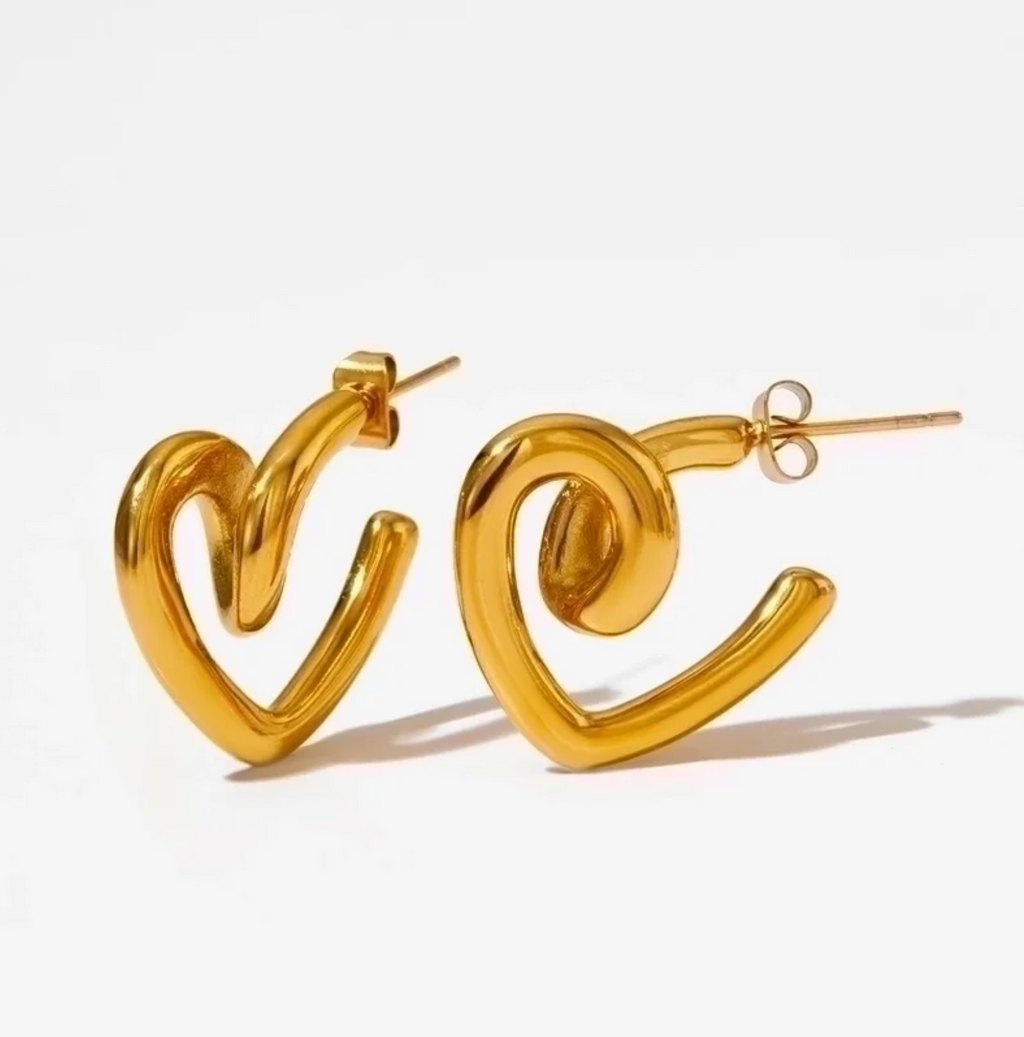 Twirling Heart Ear Studs
