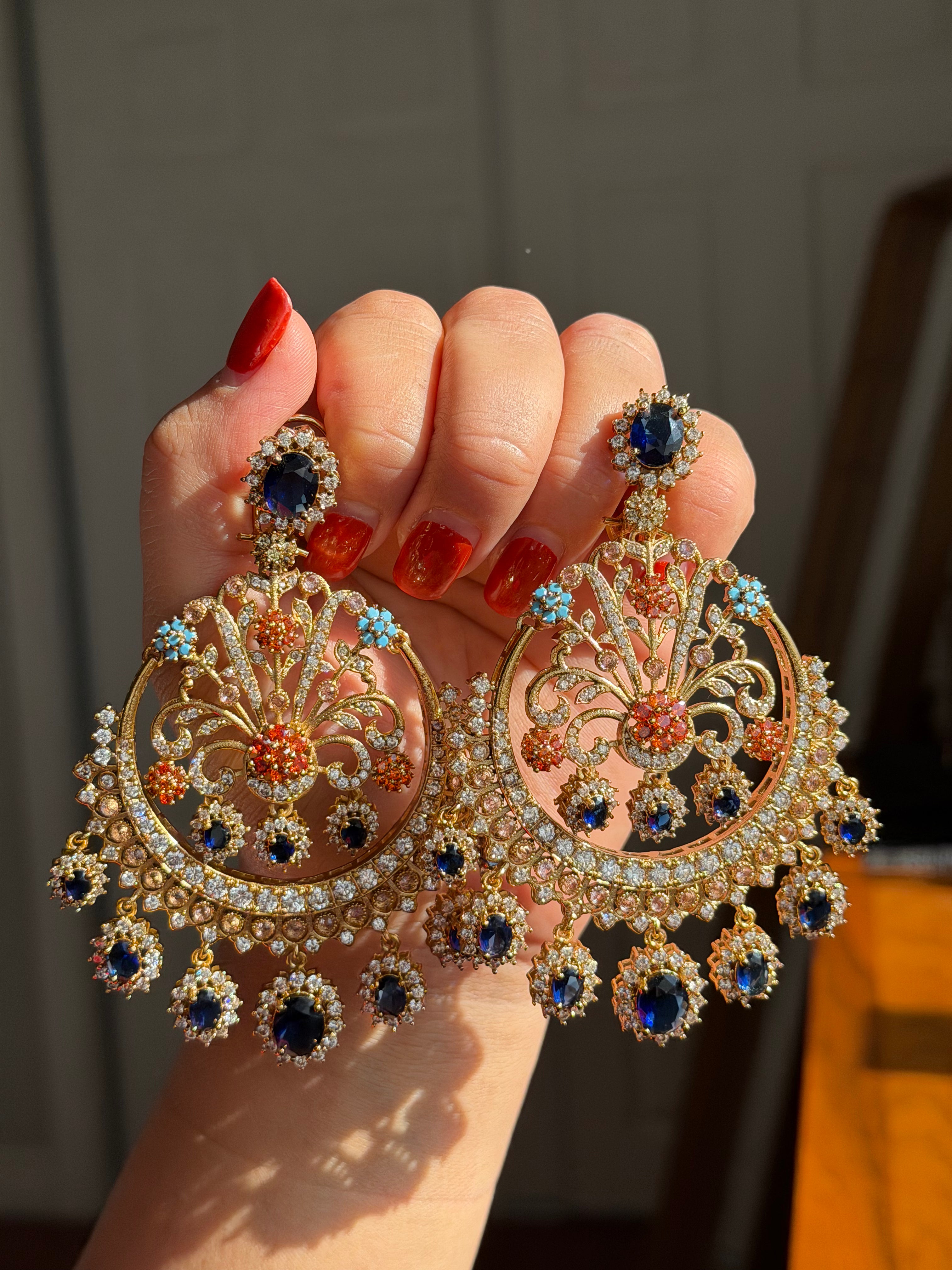 Victorian Chandbaalies