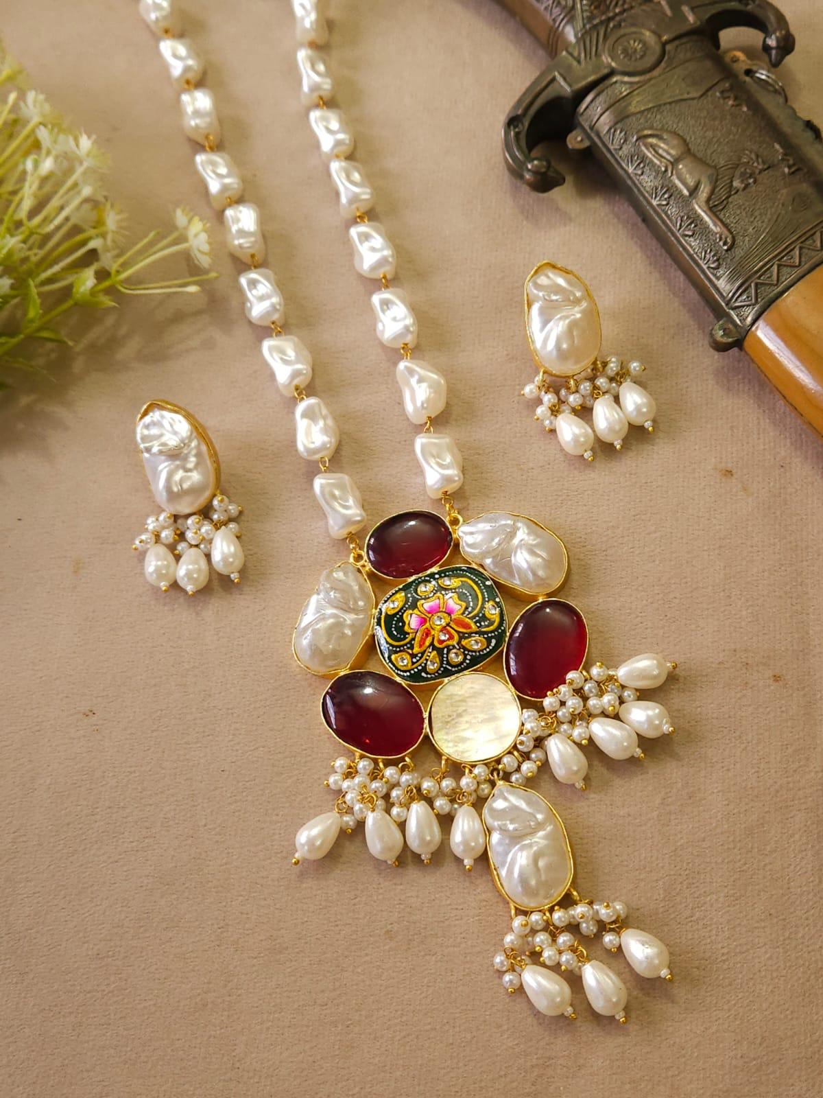 Baroque Pearl Long Necklace